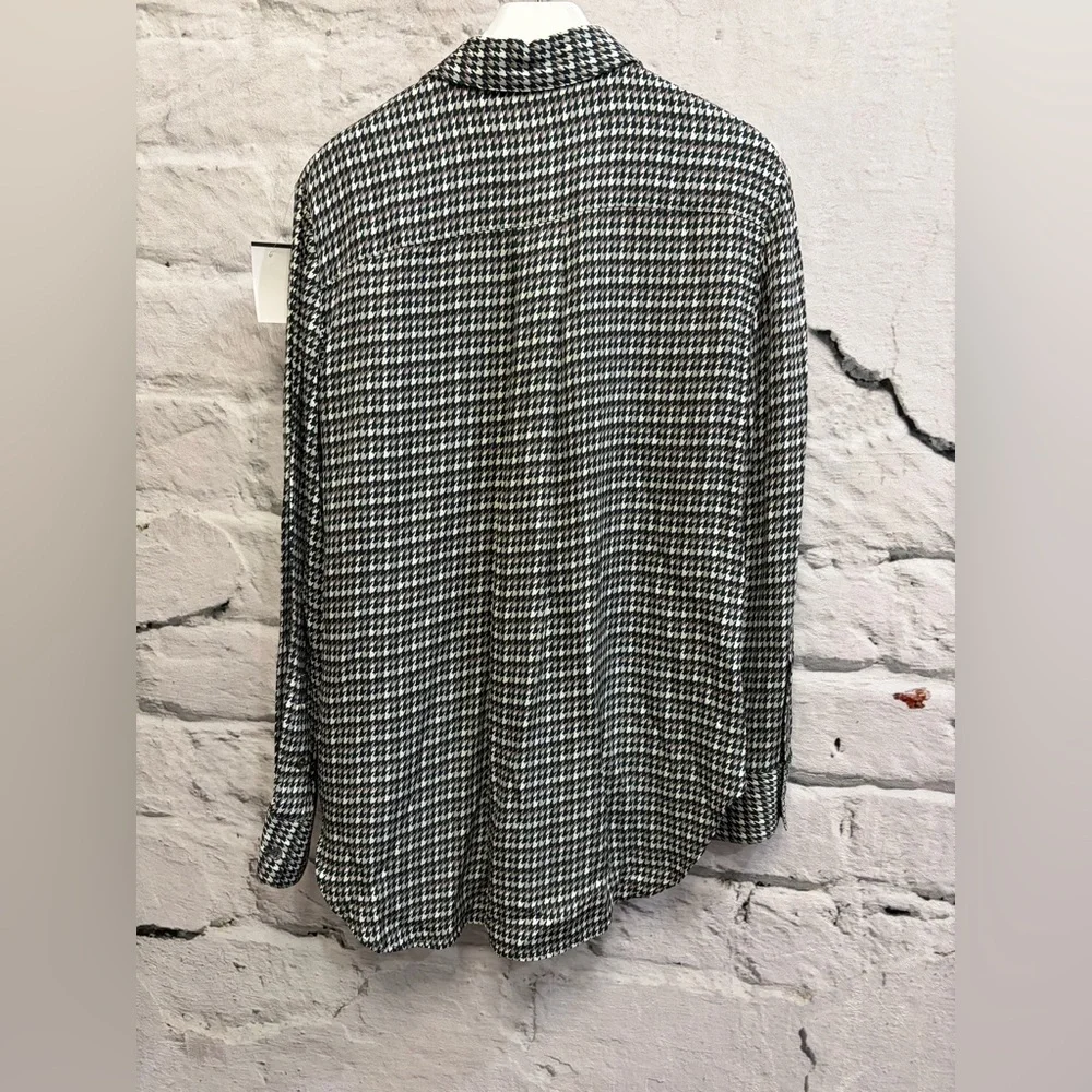 THEORY Houndstooth Button Up Blouse Deep Green White Grey Classic Minimalist - Picture 3 of 7